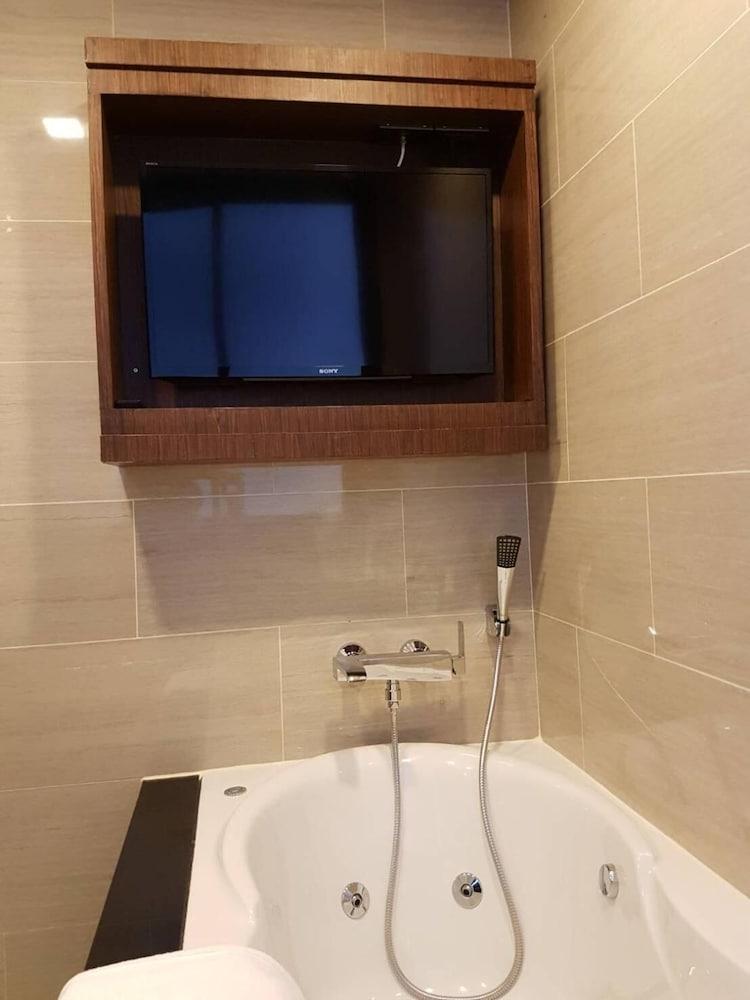 בנגקוק Syama Suite Sukhumvit 20 מראה חיצוני תמונה